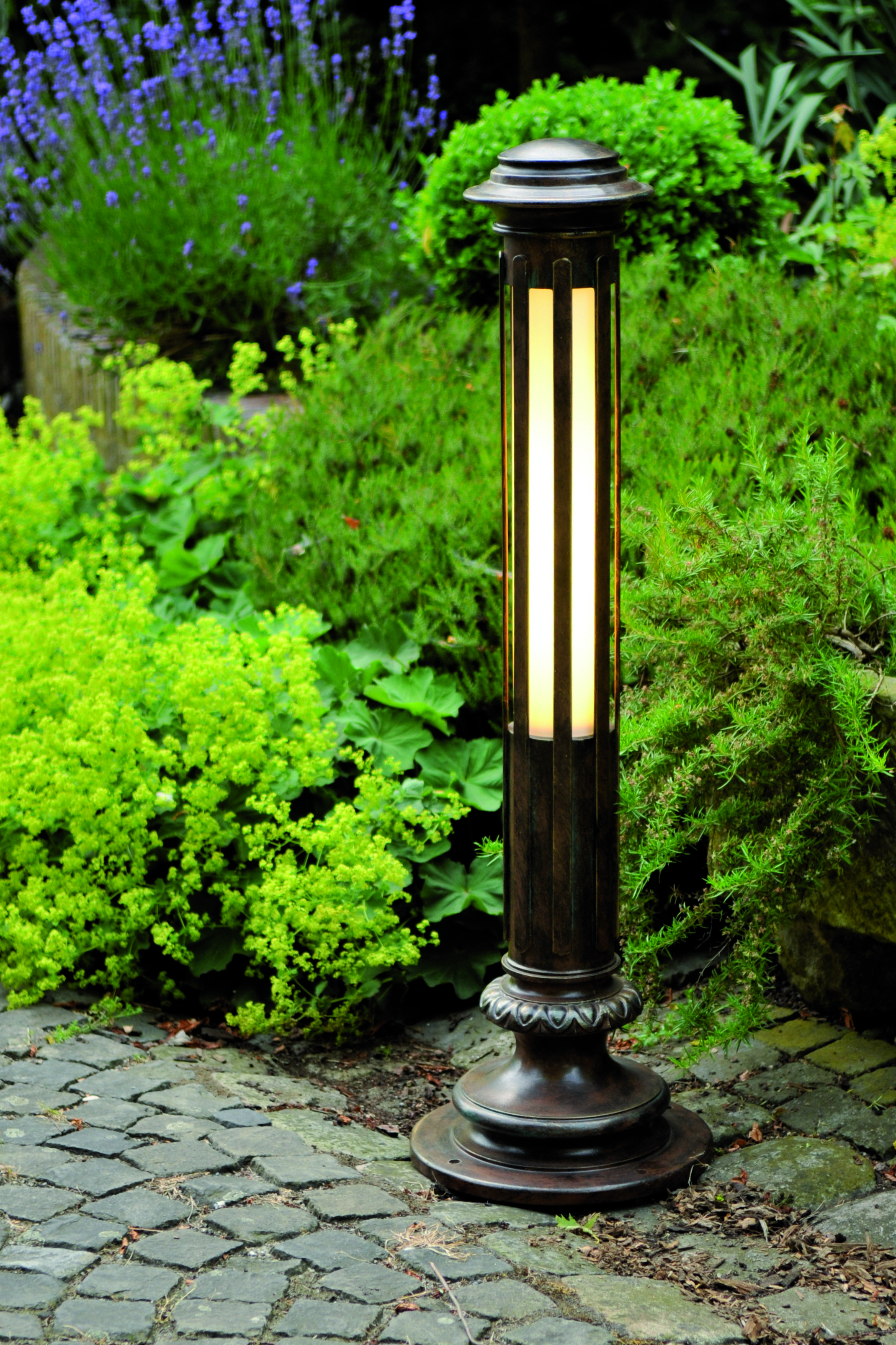 Осветительный столб Robers AL 6600