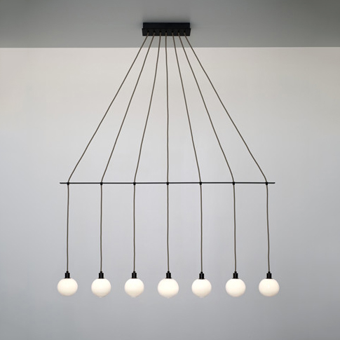 Подвесной светильник SkLO drape linear 7 chandelier