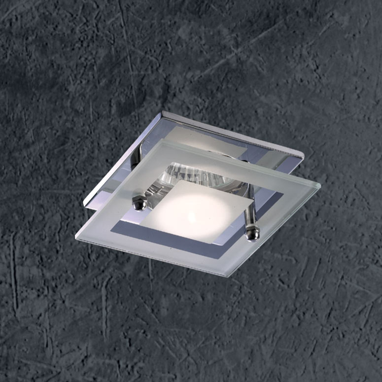 Встраиваемый в потолок светильник Novotech 369346