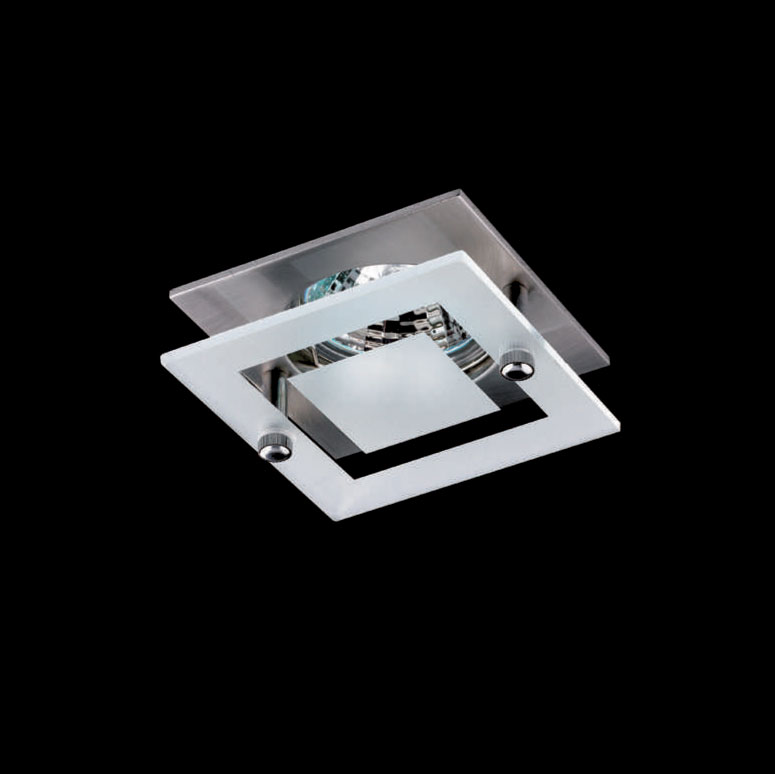 Встраиваемый в потолок светильник Novotech 369110