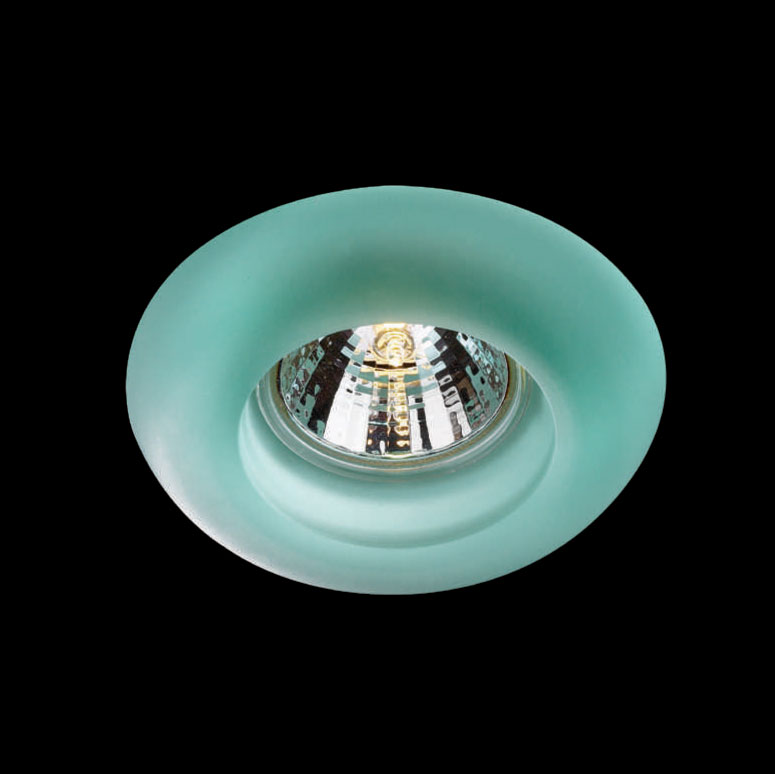 Встраиваемый в потолок светильник Novotech 369124