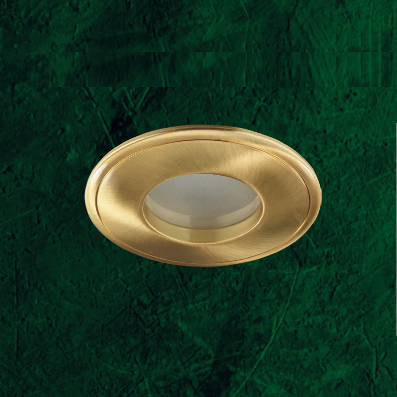 Встраиваемый в потолок светильник Novotech 36