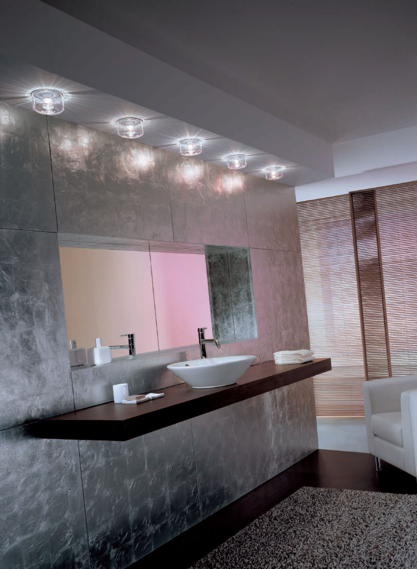 Встраиваемый в потолок светильник Oty Light Blo CT