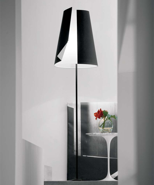 Напольный светильник Pallucco Guardian of light nero