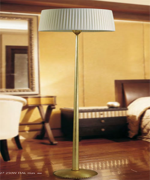 Напольный светильник Stillux FASHION 1260/P