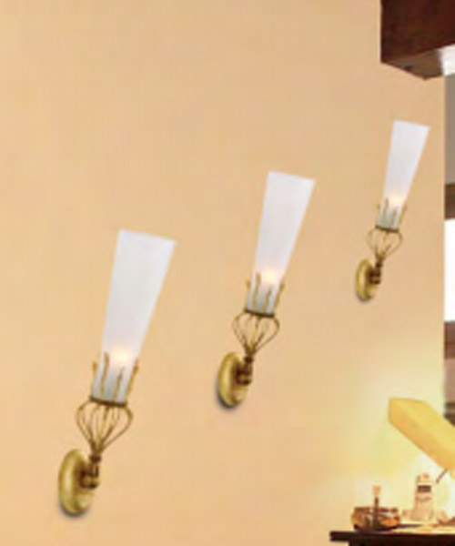 Настенный светильник Stillux FENICIA GOLD 1611/A1