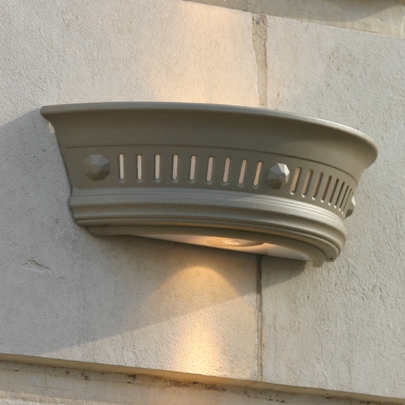 Настенный уличный фонарь Roger Pradier Corum