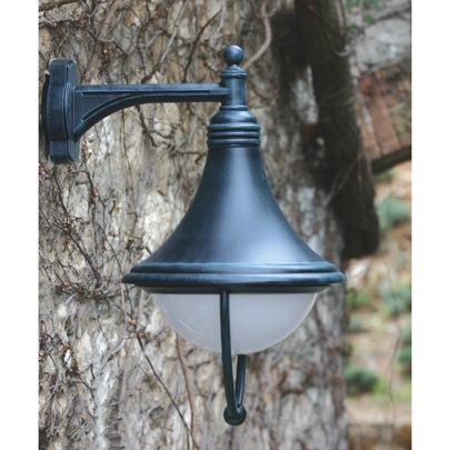 Настенный уличный фонарь Roger Pradier Romance