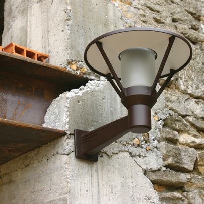 Настенный уличный фонарь Roger Pradier Bermude