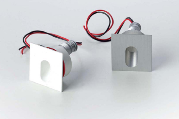 Встраиваемый в потолок светильник EgoLed Spoon Quadro 6351