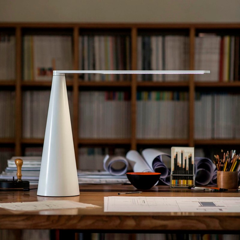 Настольная лампа Martinelli Luce 807 elica