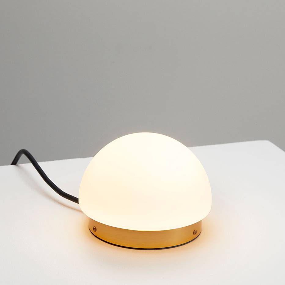 Настольный светильник Estiluz CIRC M-3836