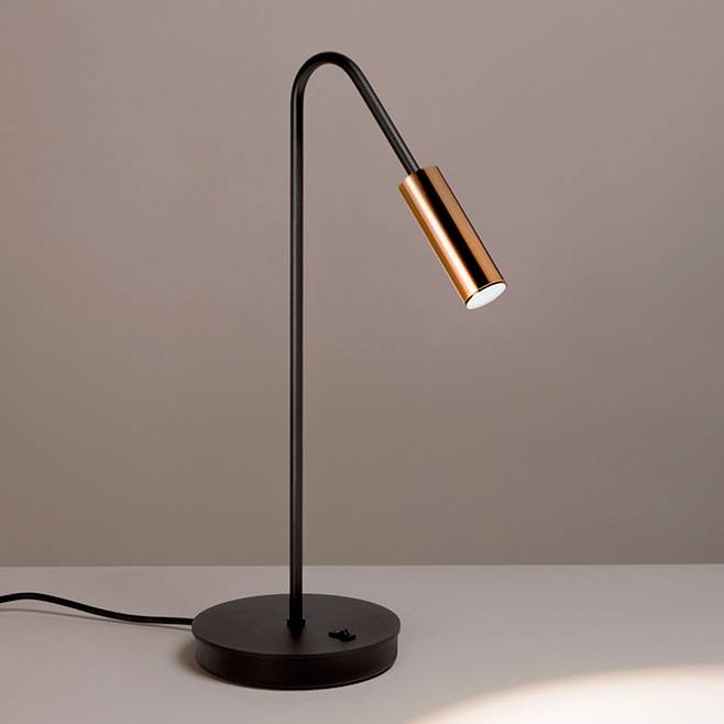 Настольный светильник Estiluz VOLTA M-3537