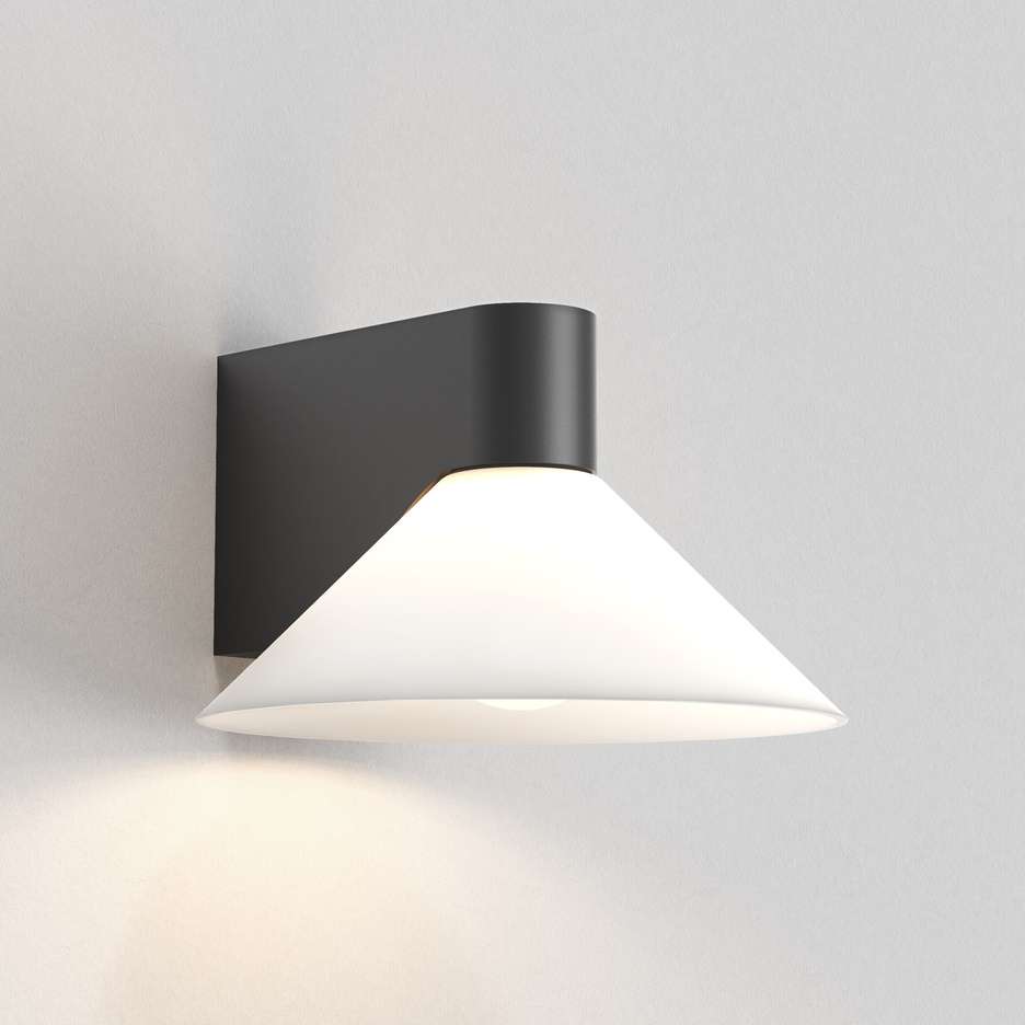 Настенный светильник Astro Lighting Conic