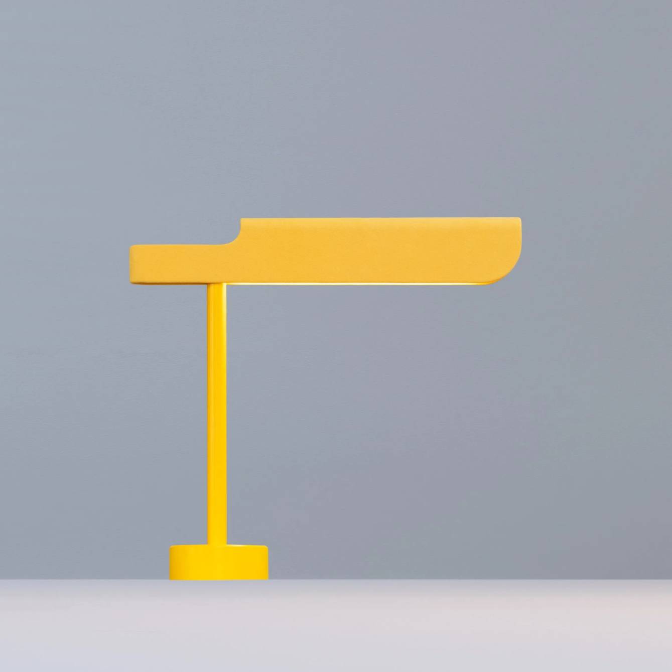 Настольный светильник Formagenda PROFILE