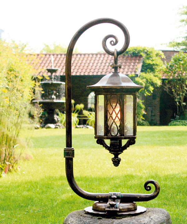 Пьедестальный светильник Robers AL 6722