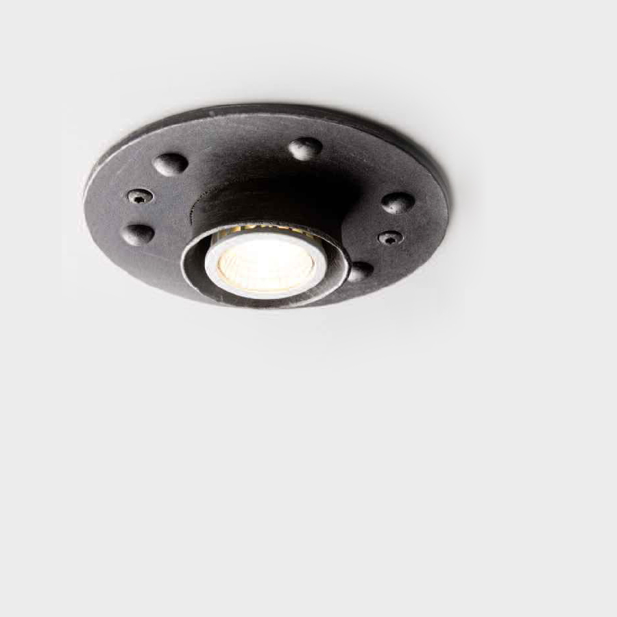 Встраиваемый в потолок светильник Robers Indoor ST 2615