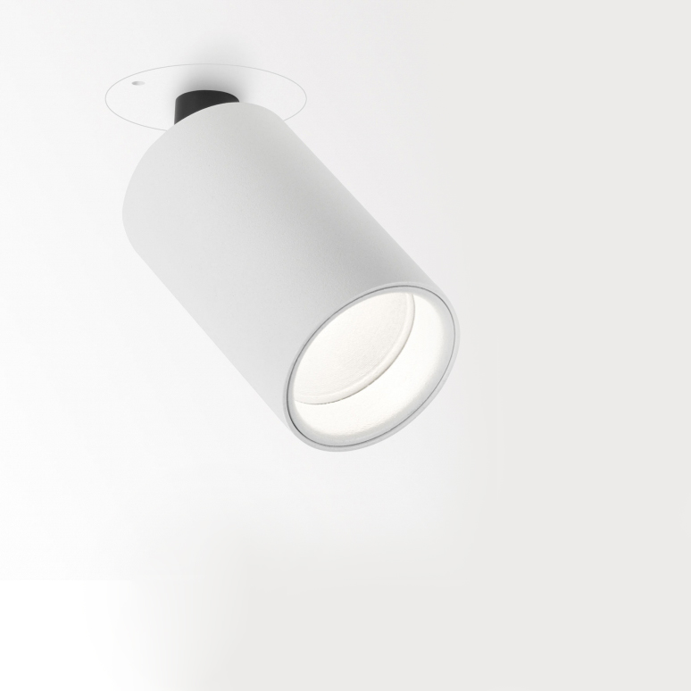 Встраиваемый в потолок светильник Delta Light MIDISPY TRIMLESS 82720