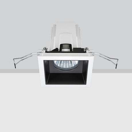 Встраиваемый в потолок светильник iGuzzini Laser P334