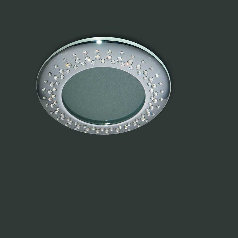 Встраиваемый в потолок светильник Donolux N1519-CH