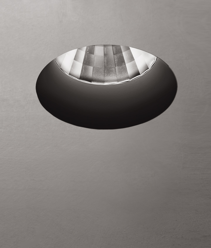 Встраиваемый в потолок светильник Macrolux RF110 18.2008.01.16