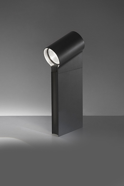 Пьедестальный светильник Artemide outdoor Oblique Floor