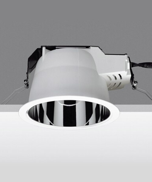 Встраиваемый в потолок светильник iGuzzini Sistema Comfort FL