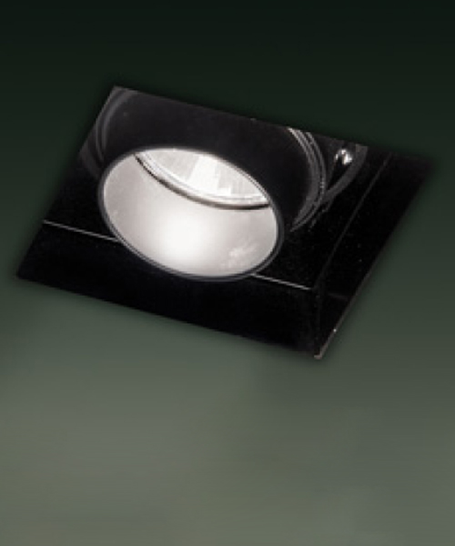 Встраиваемый в потолок светильник Aureliano Toso SD 601