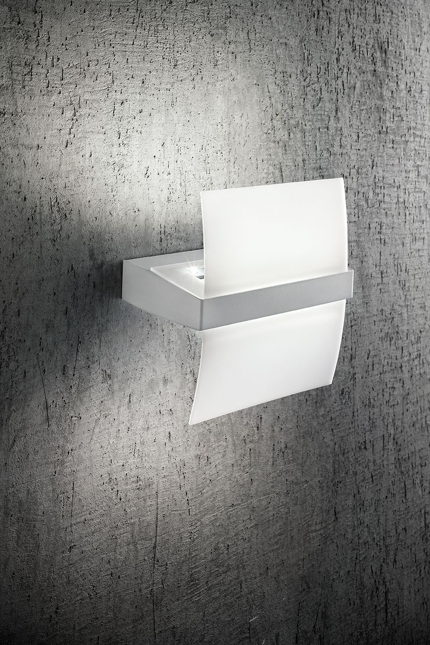 Настенный светильник Braga Illuminazione ANTARES 2033/A