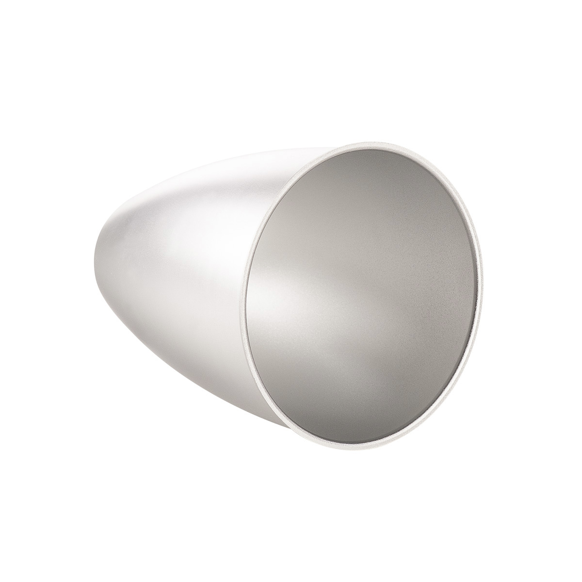 REFLECTOR