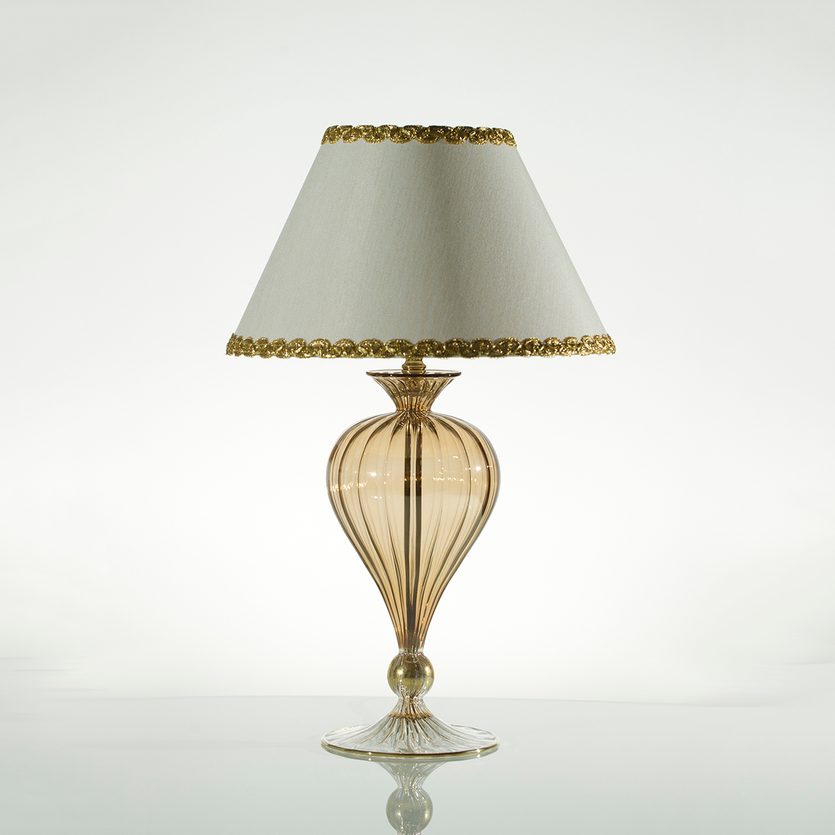 Настольная лампа Velab Emma TABLE LAMP
