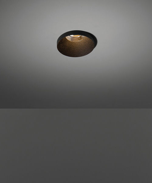 Встраиваемый в потолок светильник Modular Kup