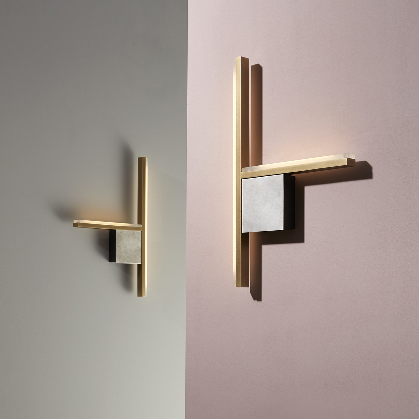 Настенный светильник Venicem ALMOST ESSENCE WALL