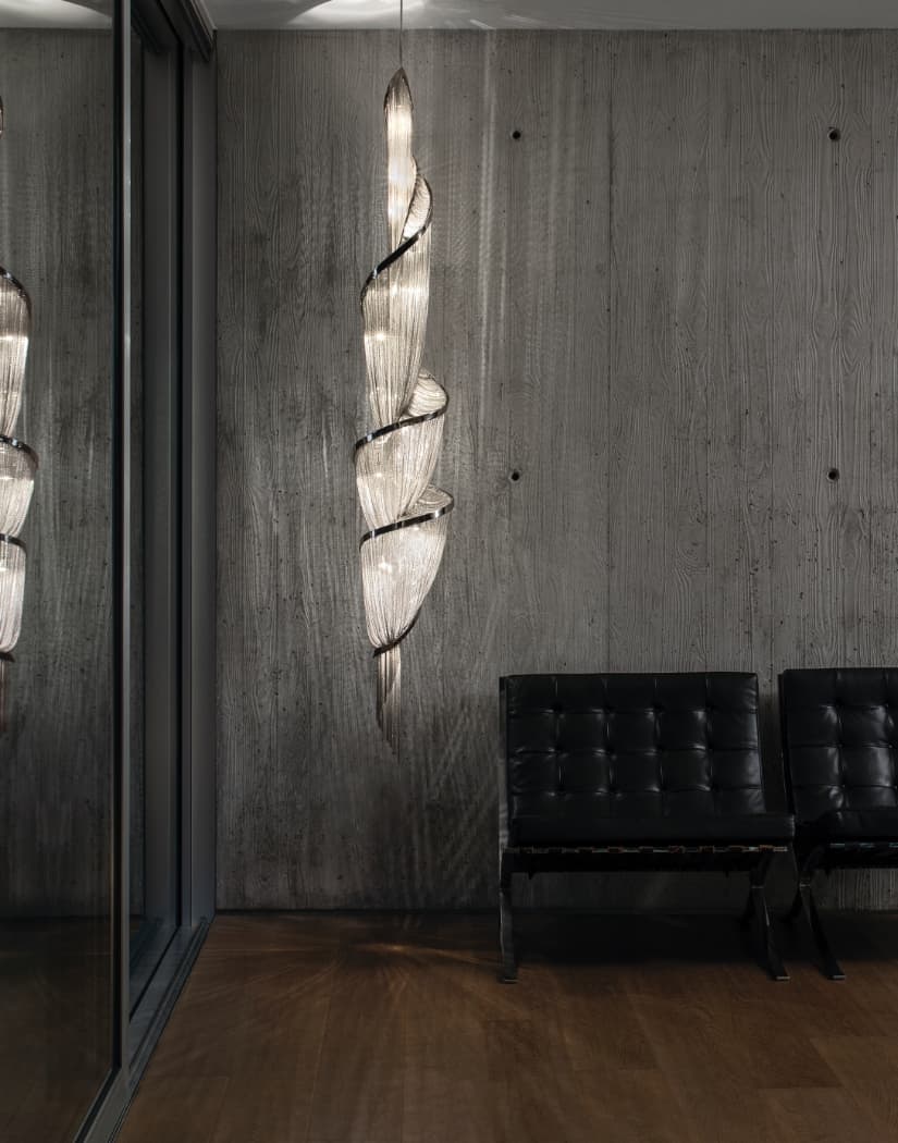 Terzani Epoque vertical chandelier