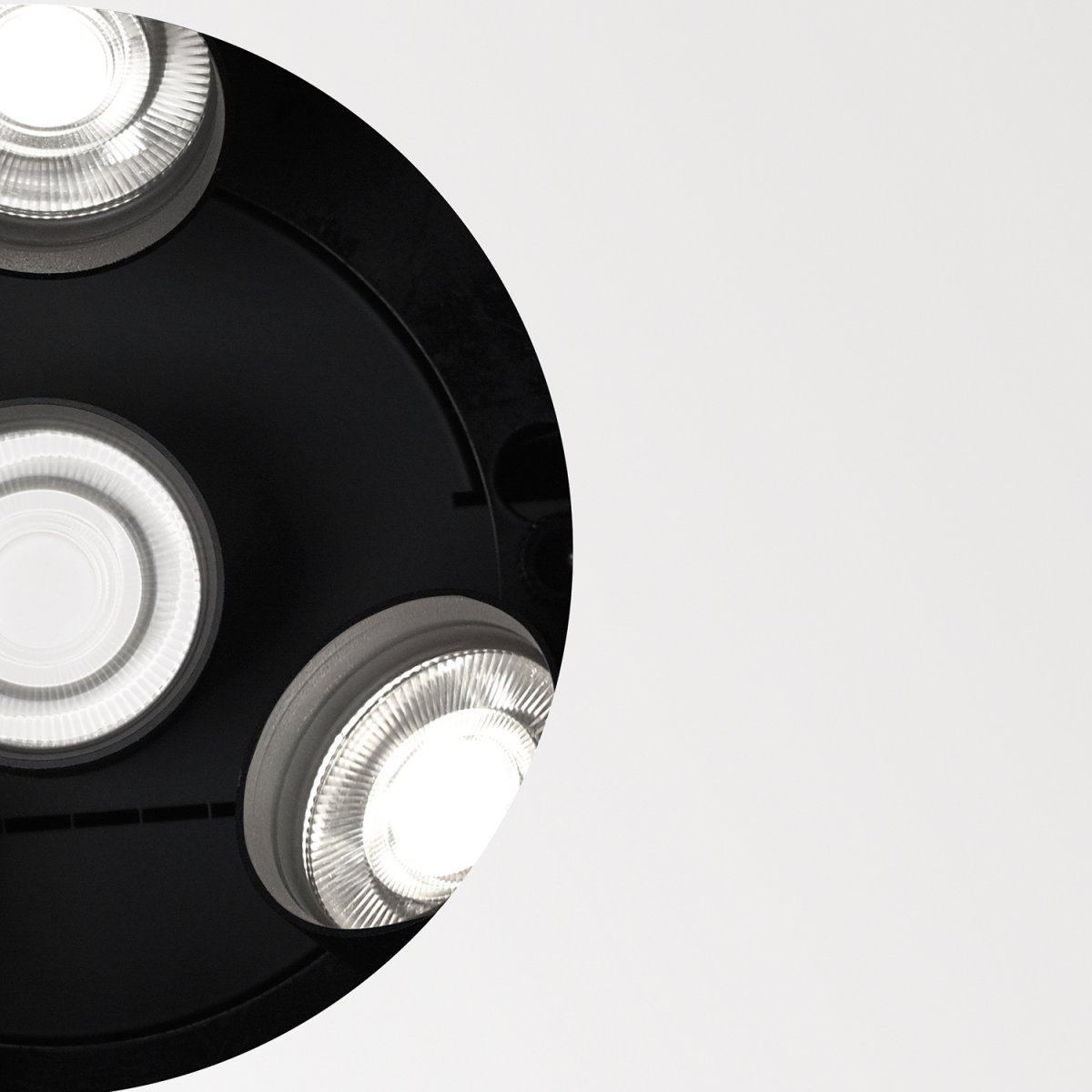 Delta Light HOLE IN ONE