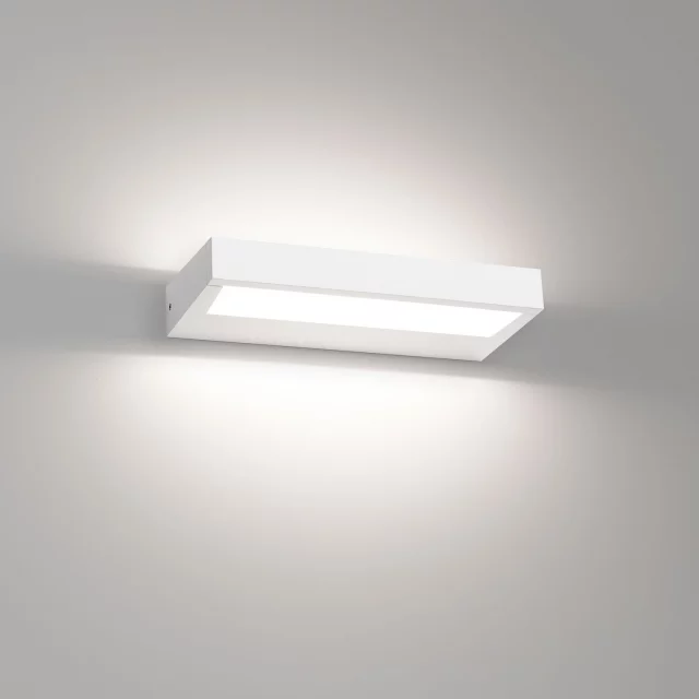 Delta Light BACKSPACE II